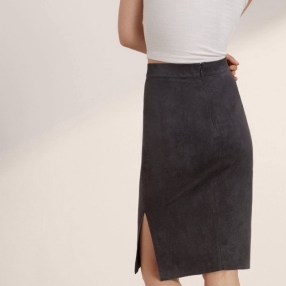 Aritzia Wilfred Free Vegan Suede Lis Pencil Skirt